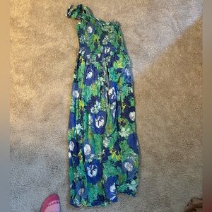 One shoulder sun dress